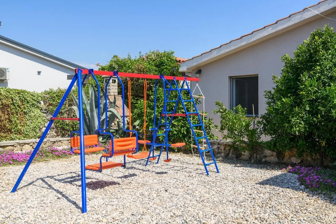 Haus Rustica Villa Pula